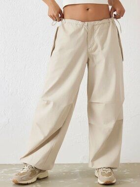 iets frans… by Urban Outfitters — Balloon Cargo Pants — Tan — Size Medium